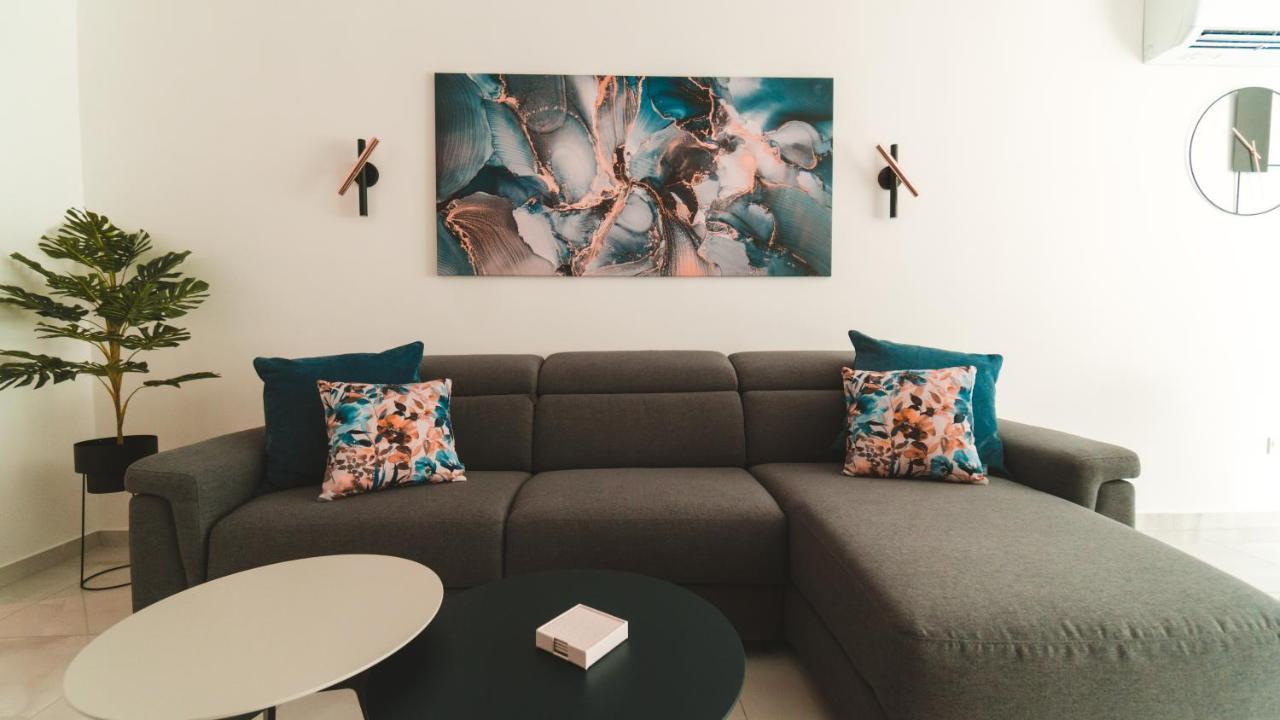 Beachside Stylish & Cosy 2br With Free Parking Apartment Sliema