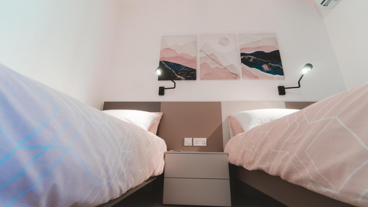 Beachside Stylish & Cosy 2br With Free Parking * Sliema
