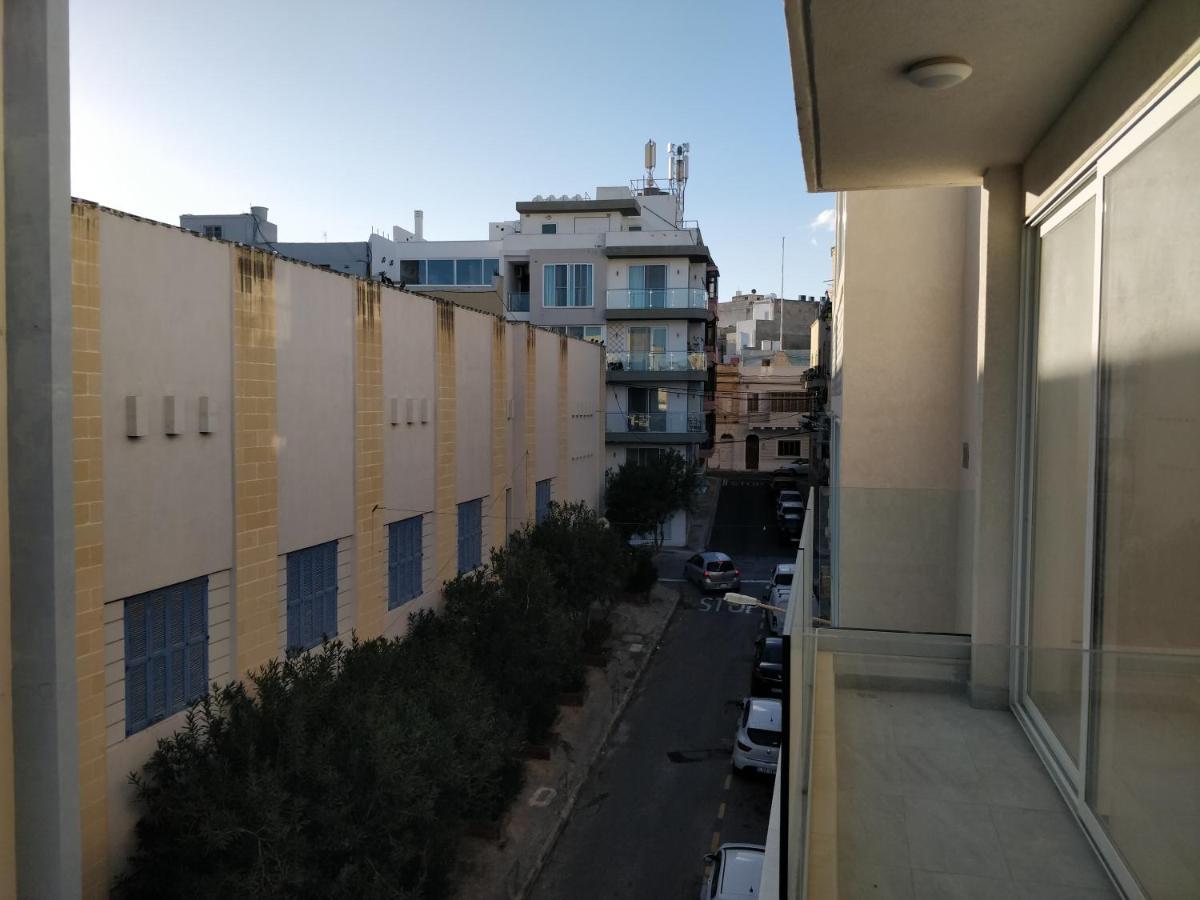 Beachside Stylish & Cosy 2br With Free Parking Apartment